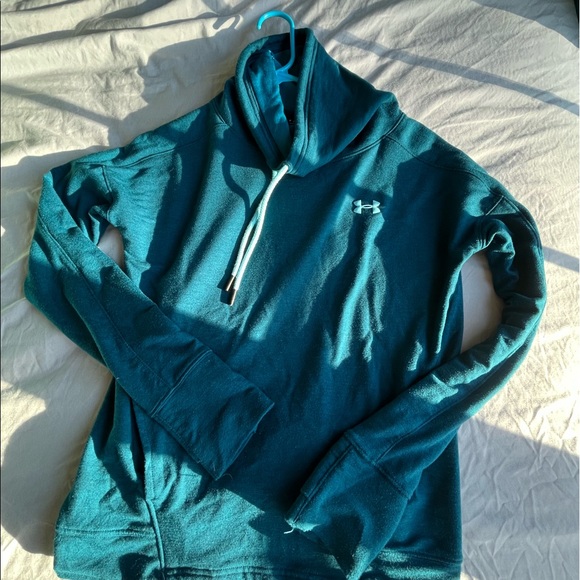 Under armour turtleneck hoodie sales